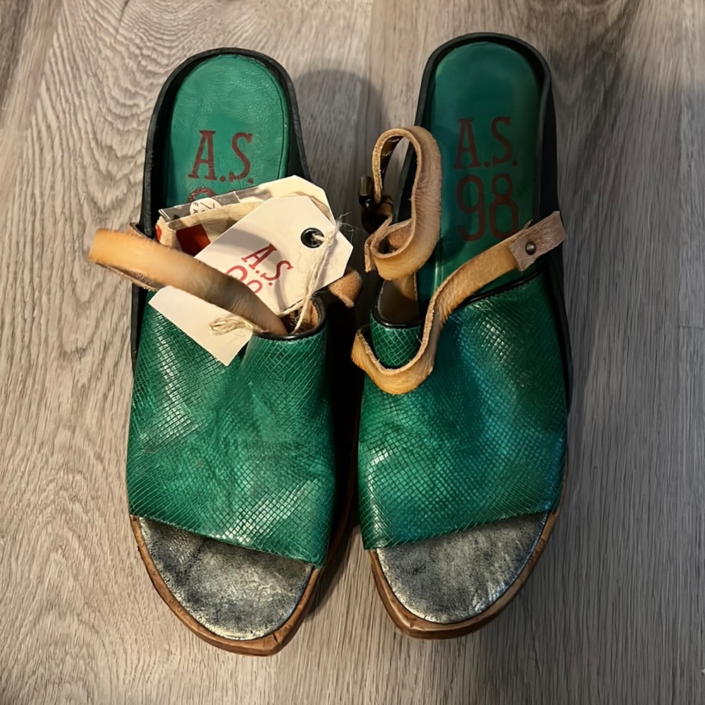 AS98 SANDALS GREEN/BLACK LEATHER OPEN TOE HEEL SHOES SZ 41 NEW